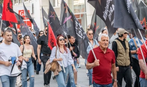 Bağımsızlık Yolu: Sigortalı çalışanların yaklaşık yüzde 70'i asgari ücret alıyor