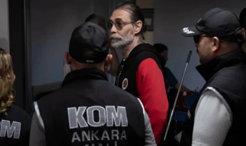 Etimesgut Belediyesi'ne operasyon: Tutuklanan Erdal Beşikcioğlu görevden uzaklaştırıldı